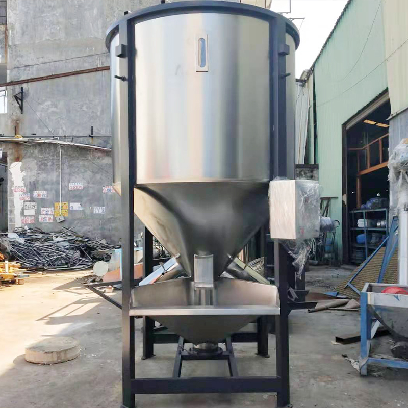 塑料攪拌機廠家：攪拌設(shè)備哪家的質(zhì)量比較好？